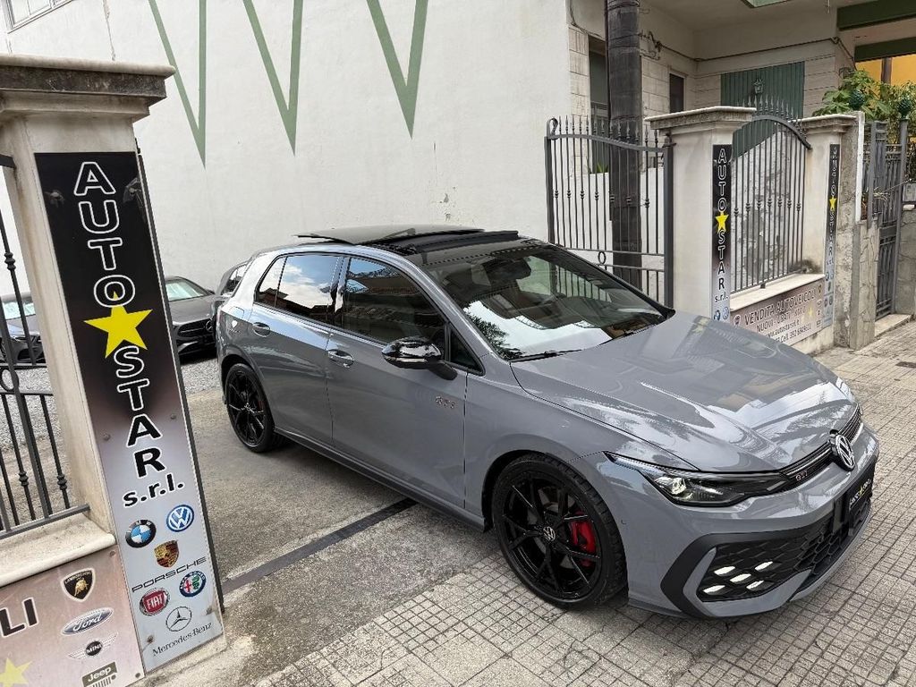 Volkswagen Golf 2024