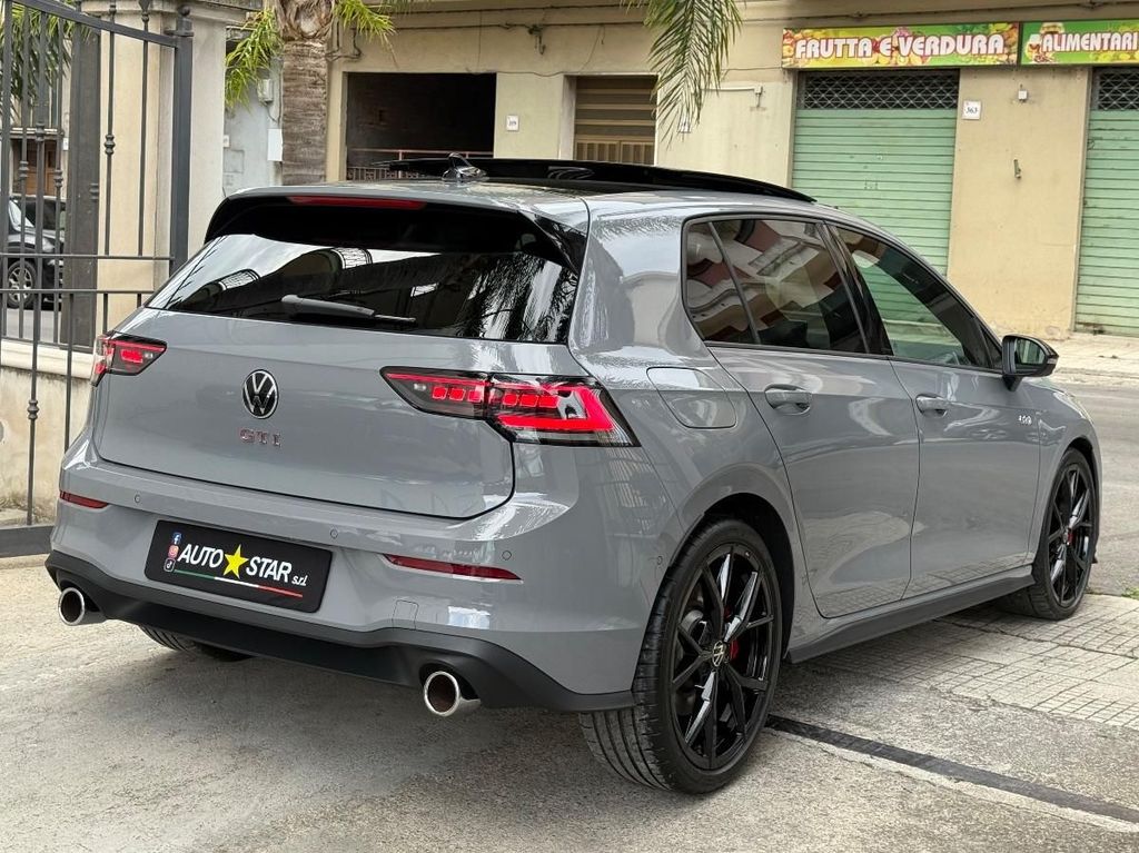 Volkswagen Golf 2024