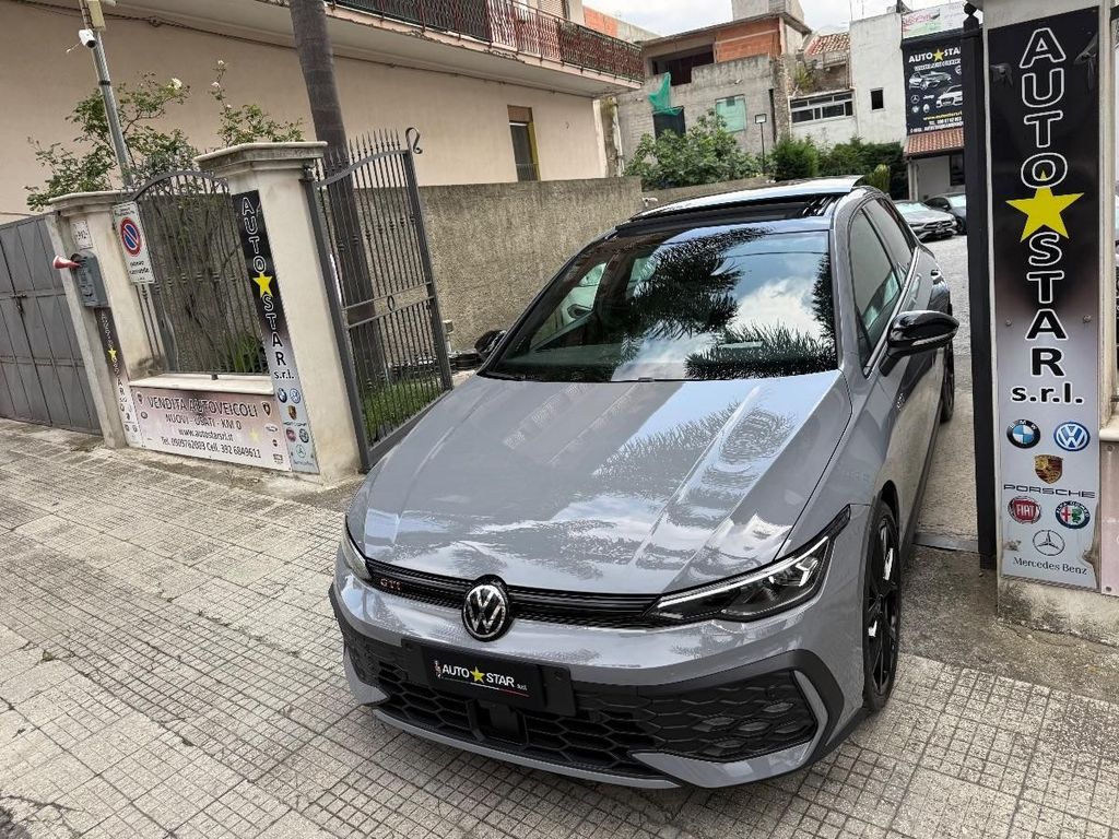 Volkswagen Golf 2024