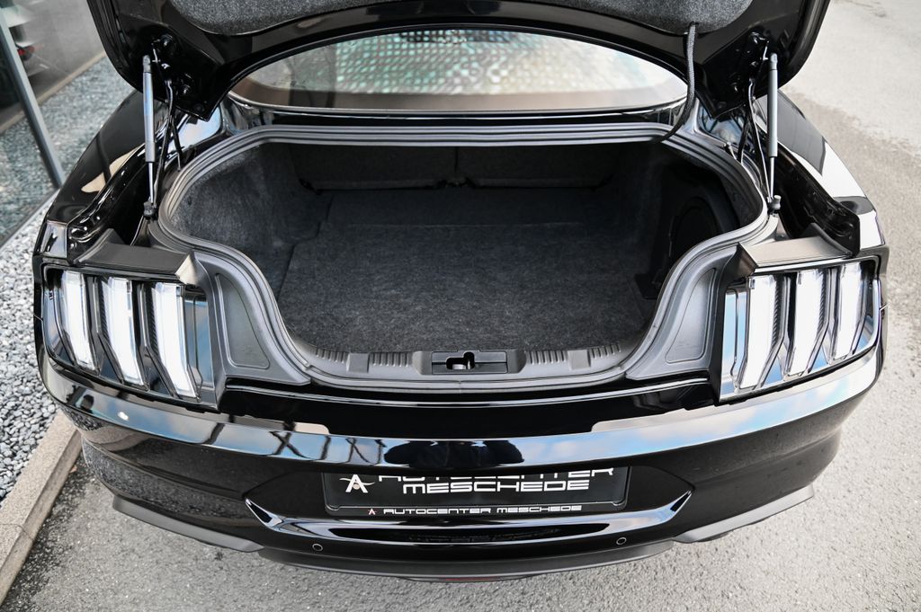 Ford Mustang 2021