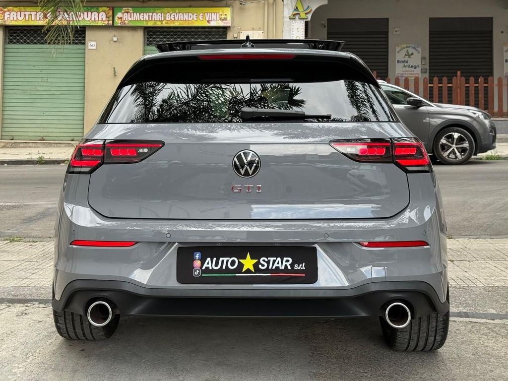 Volkswagen Golf 2024