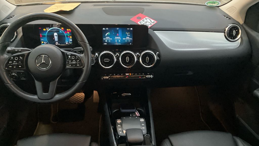 Mercedes-Benz B 250 2022