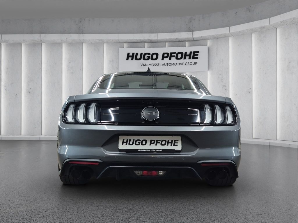 Ford Mustang 2022