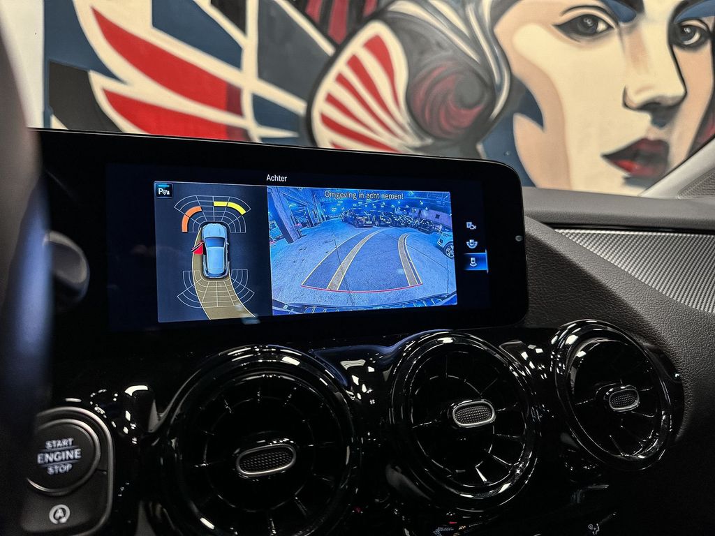 Mercedes-Benz GLA 180 2021