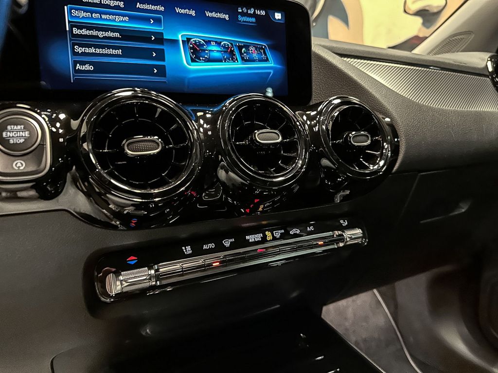 Mercedes-Benz GLA 180 2021