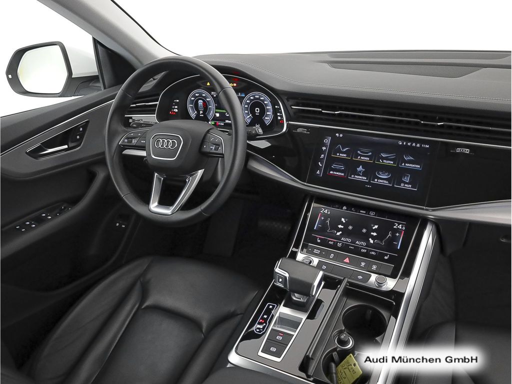 Audi Q8 2023