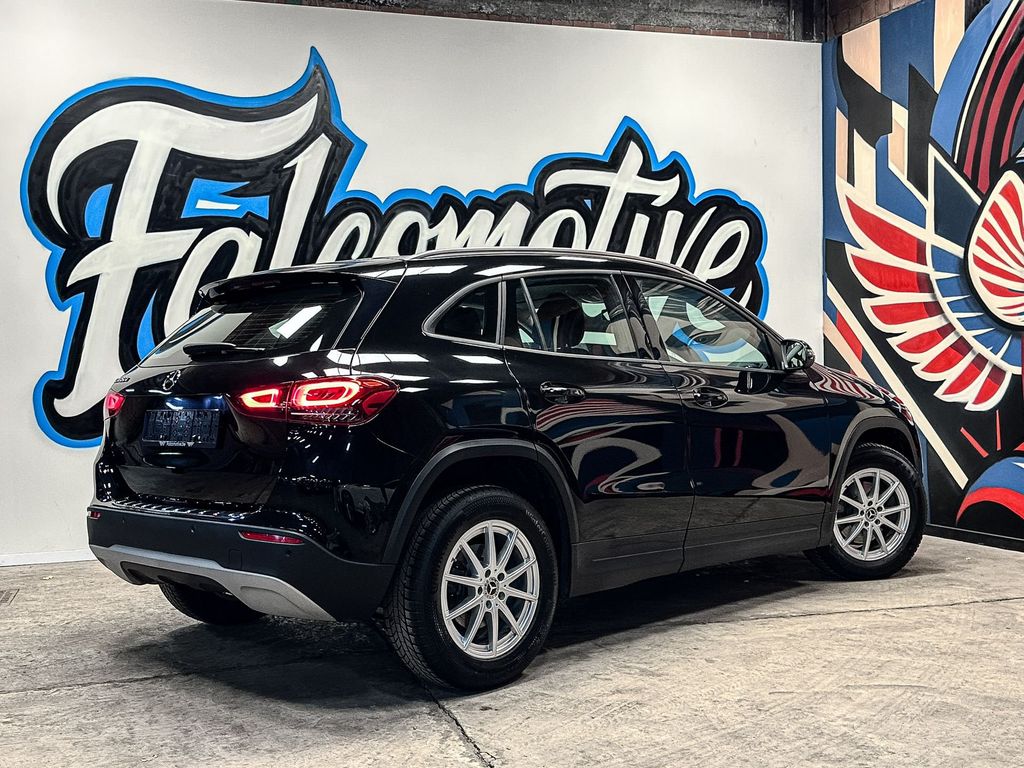 Mercedes-Benz GLA 180 2021
