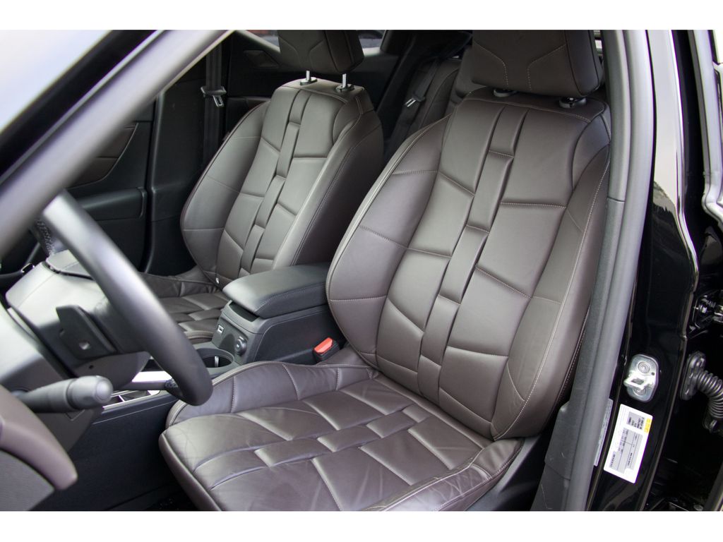 DS Automobiles DS3 2024