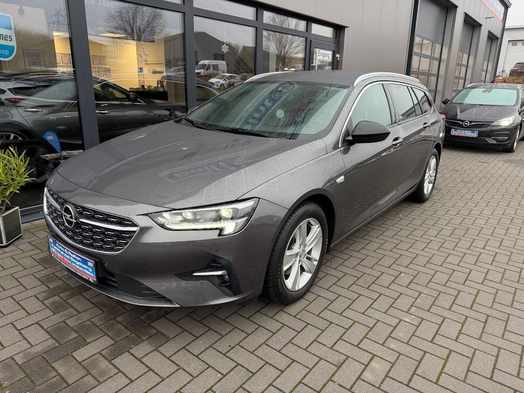 Opel Insignia 2022