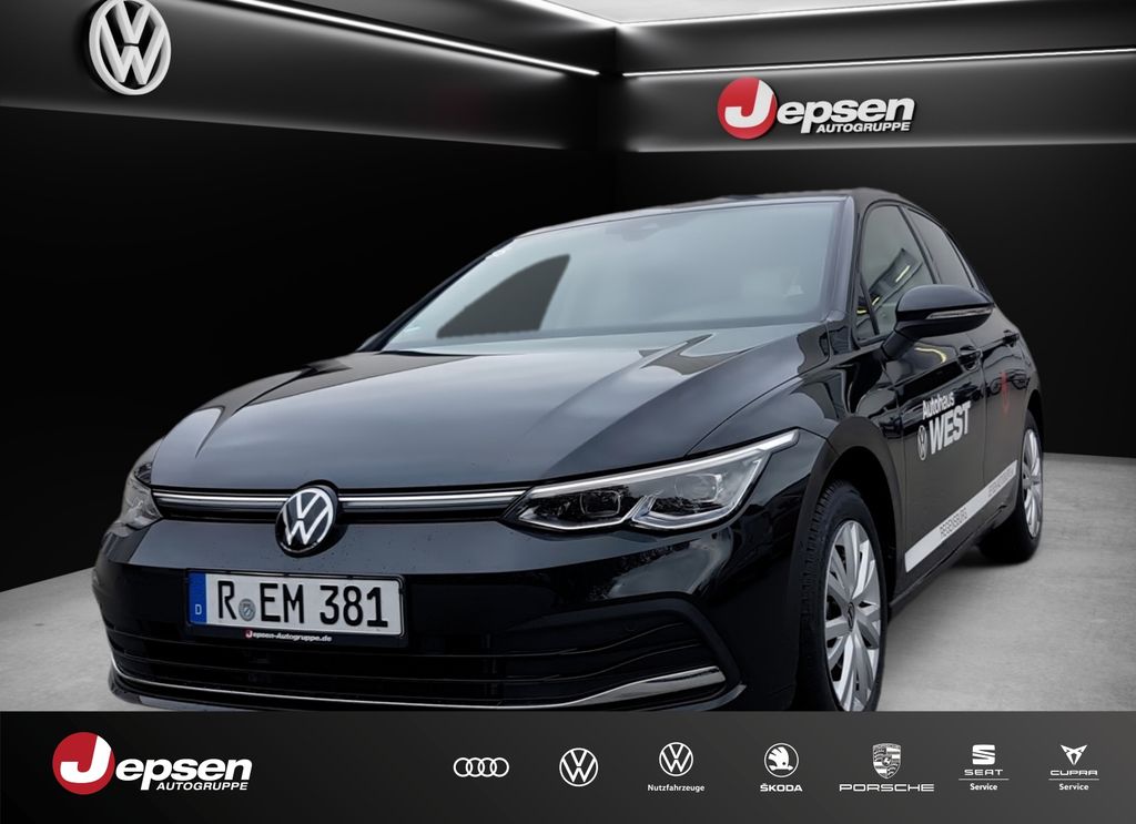 Volkswagen Golf 2024