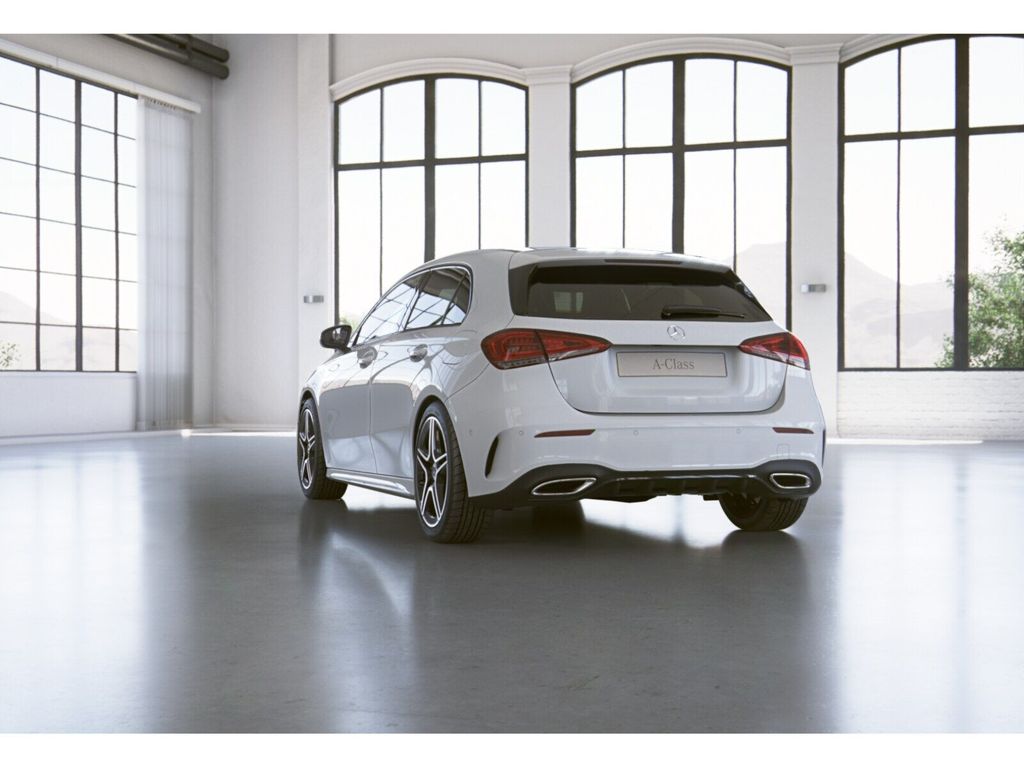 Mercedes-Benz A 200 2023
