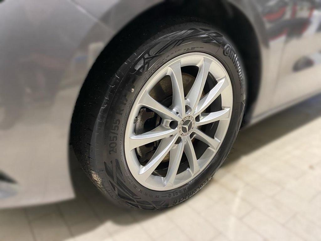 Mercedes-Benz B 250 2022