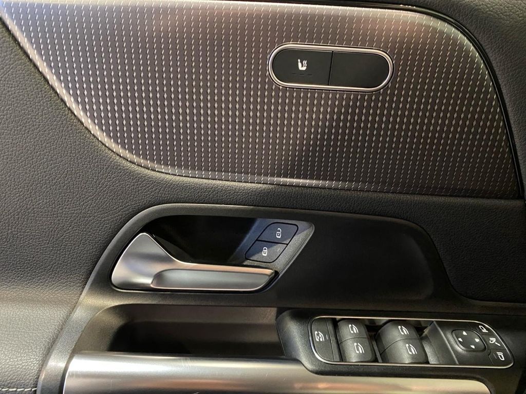 Mercedes-Benz B 250 2022