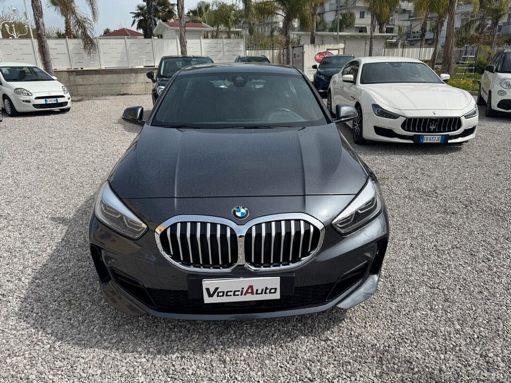 BMW 118 2021