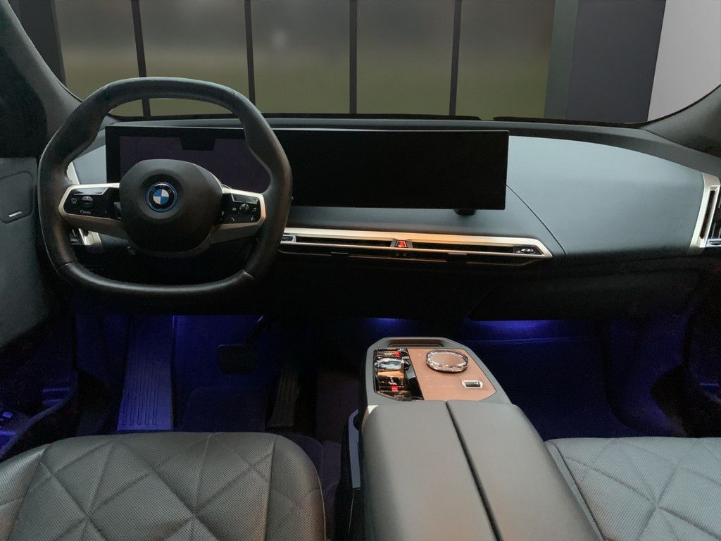 BMW iX 2023