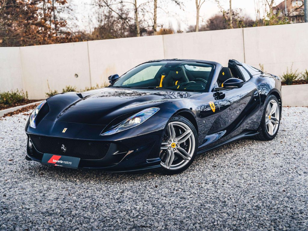 Ferrari 812 2021