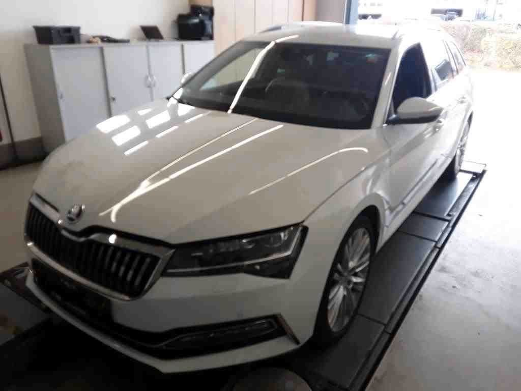 Skoda Superb 2022