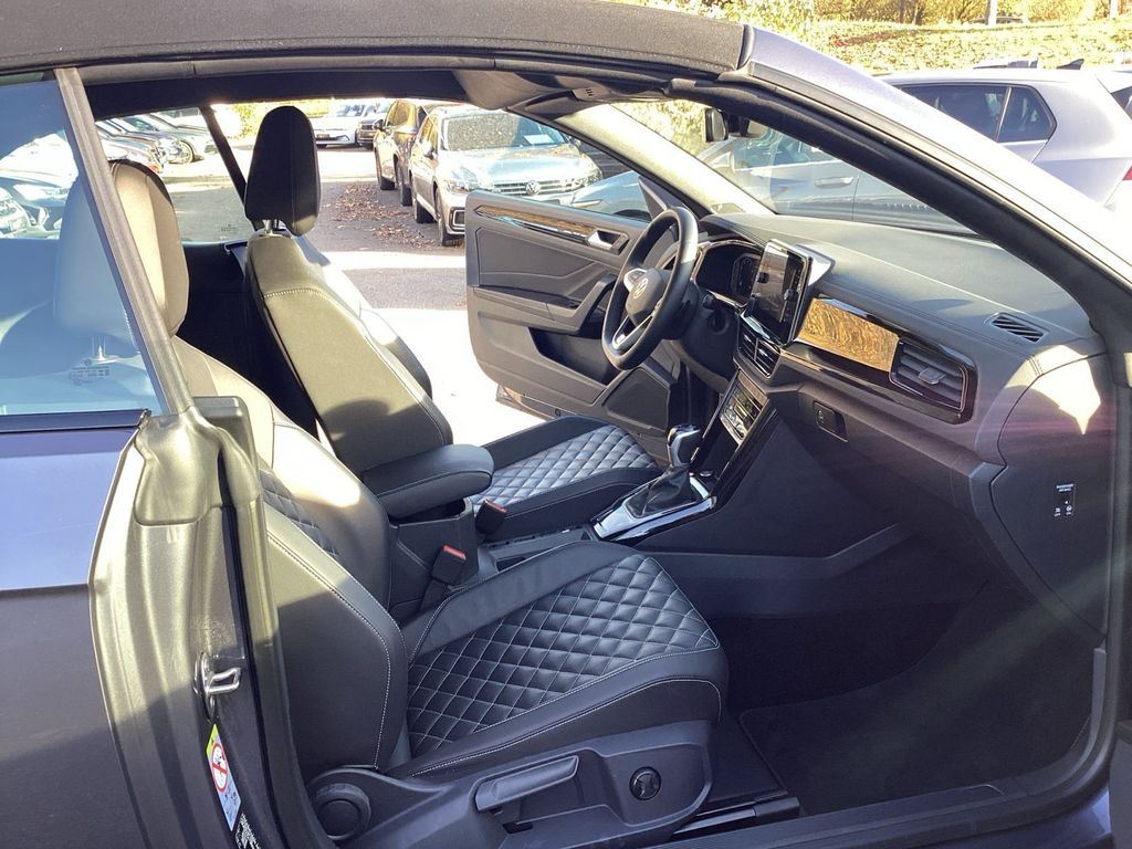 Volkswagen T-Roc 2025