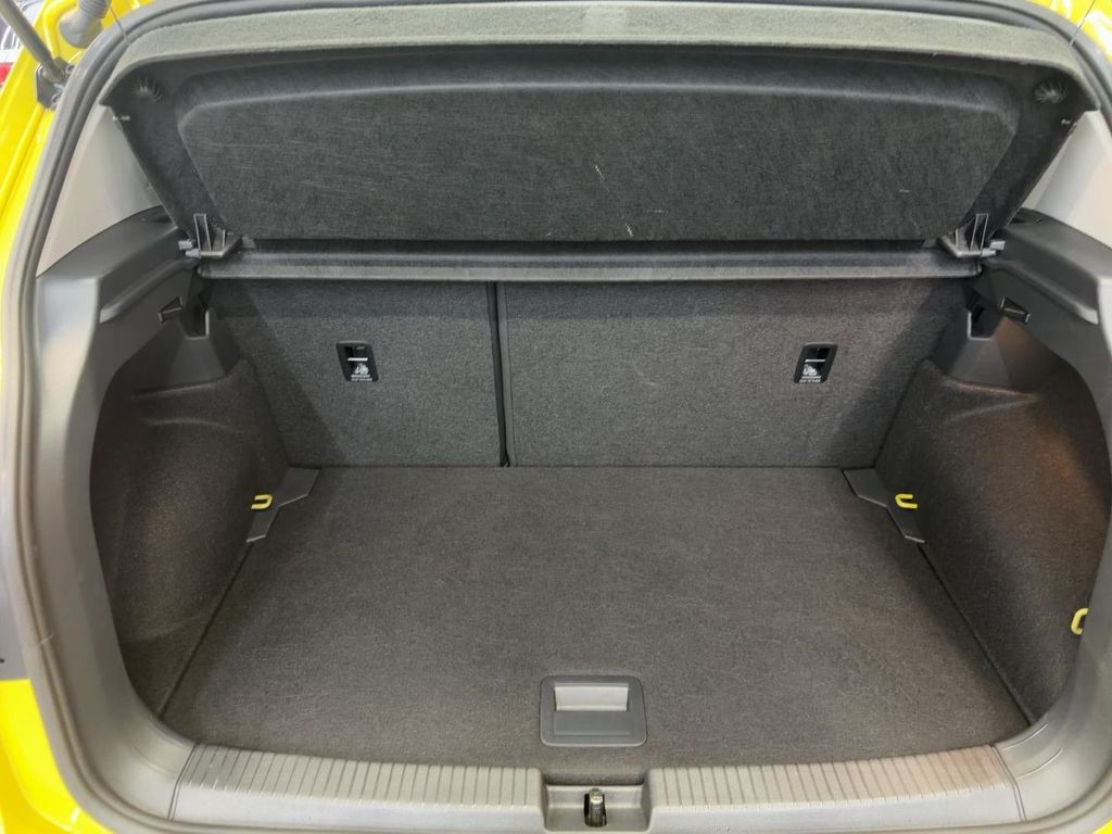 Volkswagen T-Cross 2024