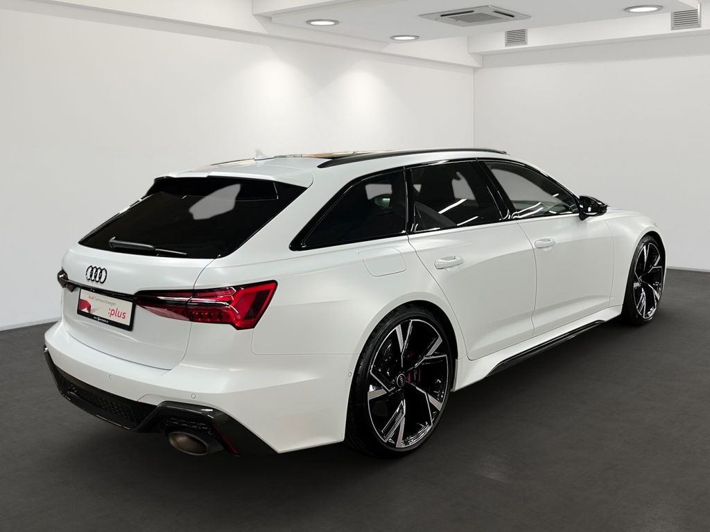 Audi RS6 2021