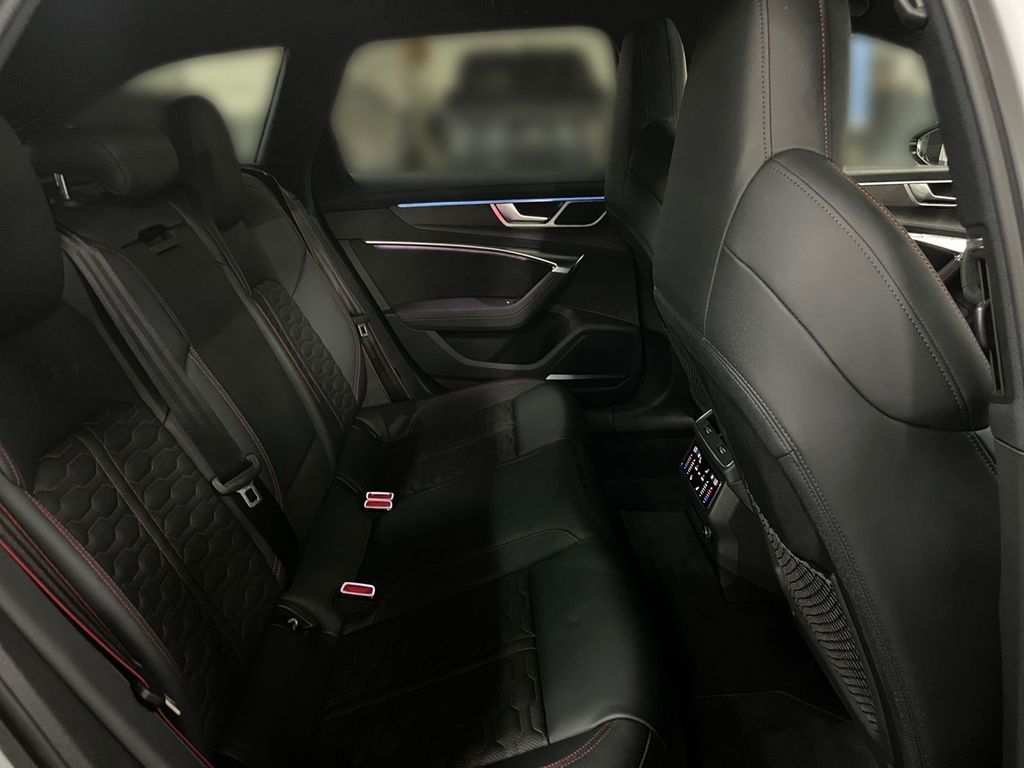 Audi RS6 2021