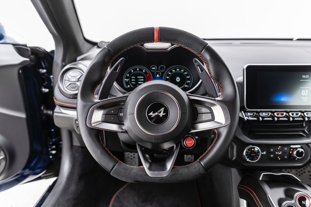 Alpine A110 2025