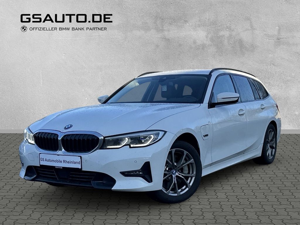BMW 330 2021