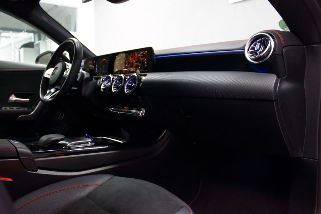 Mercedes-Benz CLA 250 2022