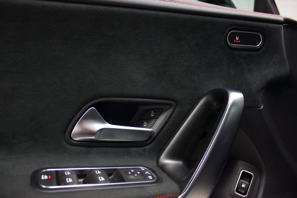 Mercedes-Benz CLA 250 2022