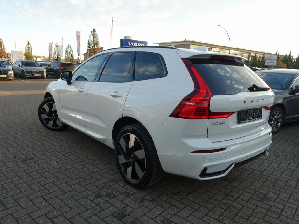 Volvo XC60 2025