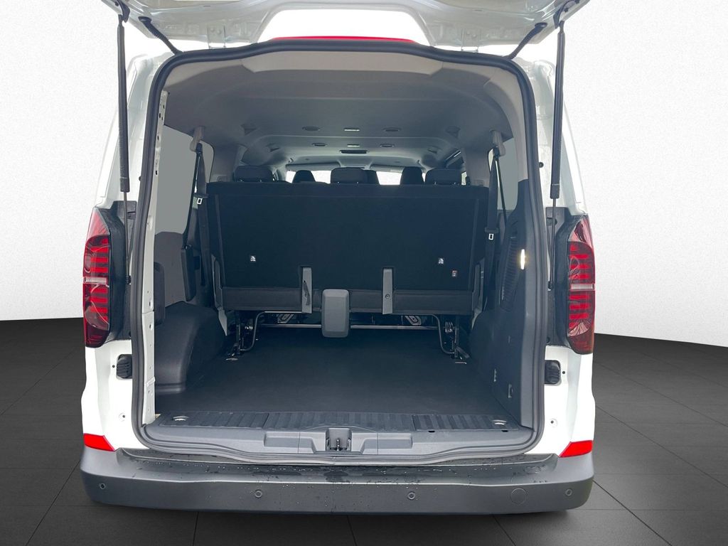 Volkswagen T7 Kombi 2025