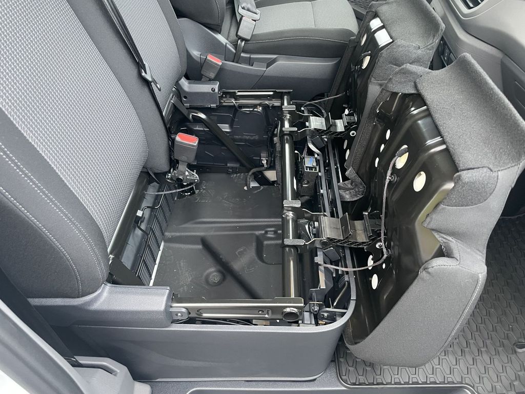 Volkswagen T7 Kombi 2025