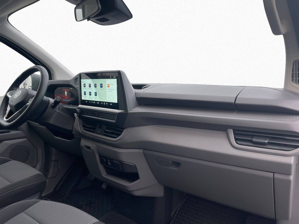 Volkswagen T7 Kombi 2025