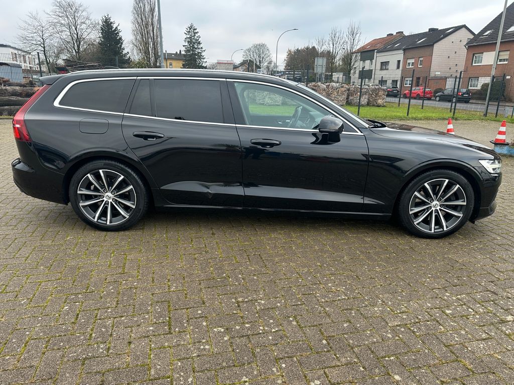 Volvo V60 2021
