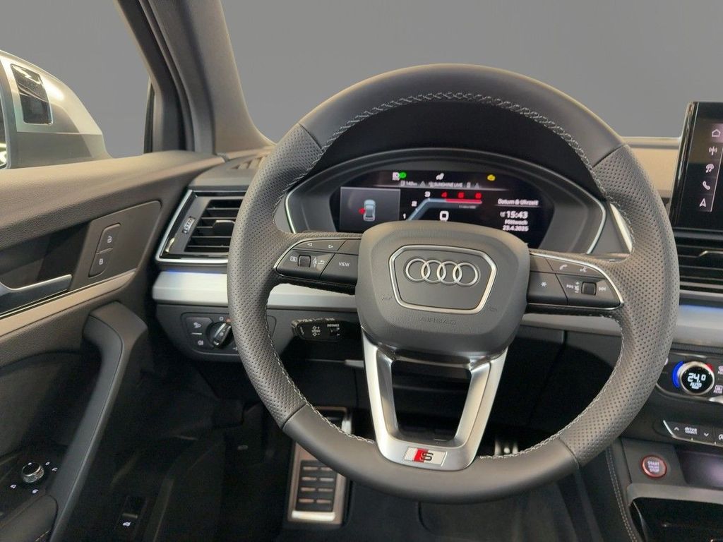Audi SQ5 2025