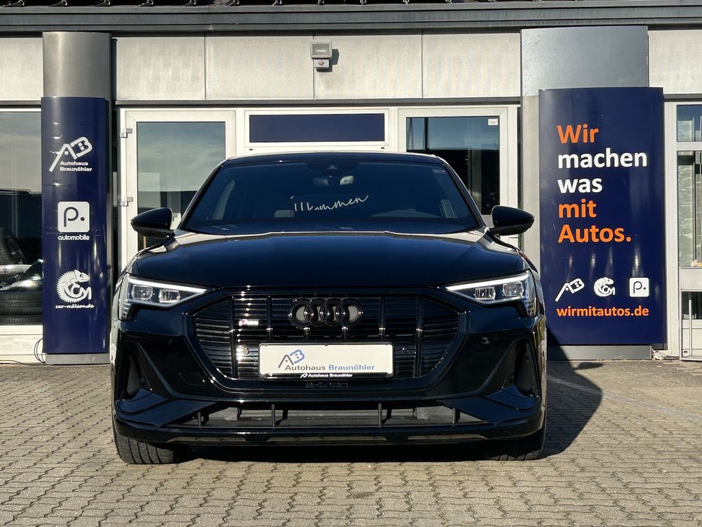 Audi e-tron 2022