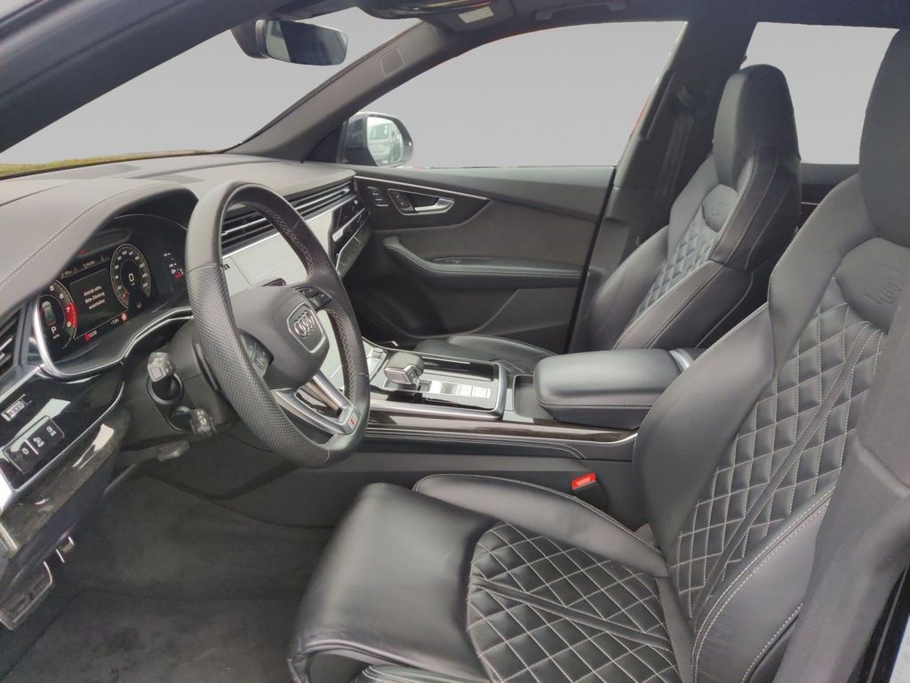 Audi SQ8 2021