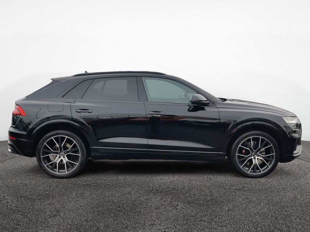 Audi SQ8 2021