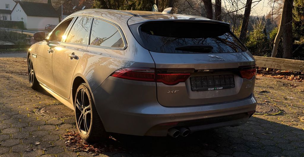 Jaguar XF 2020