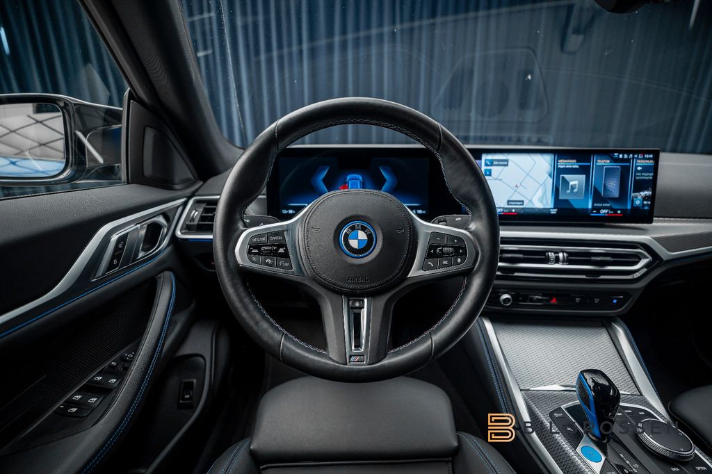 BMW i4 2023