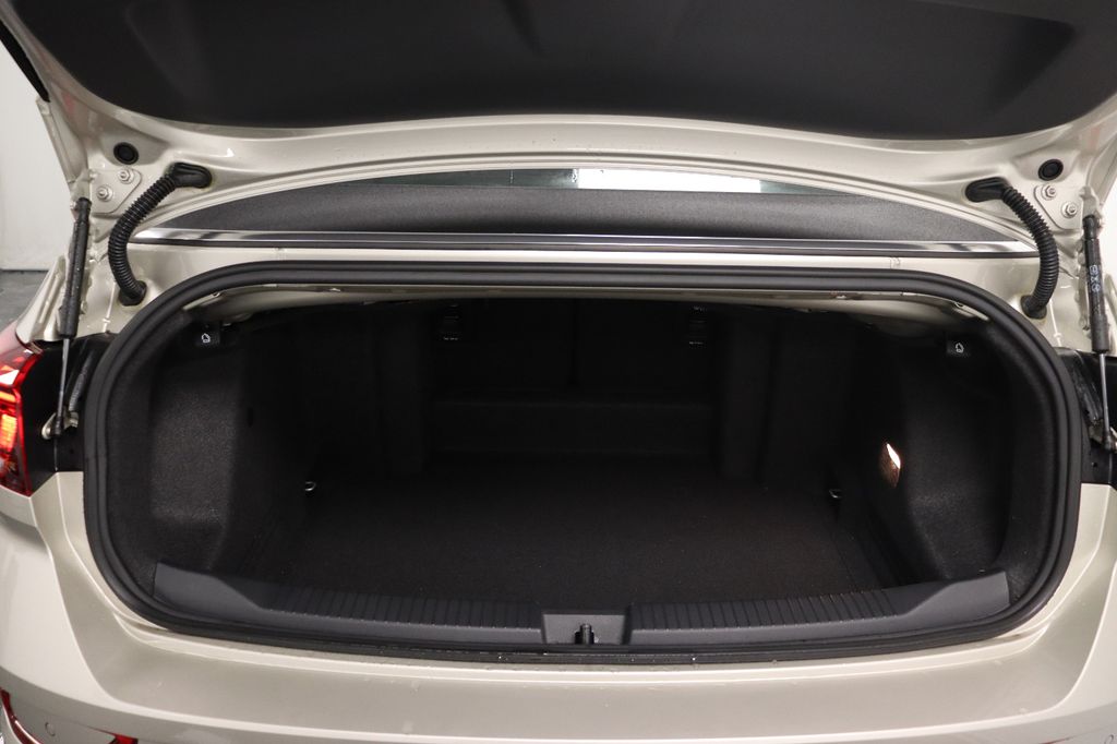 Volkswagen T-Roc 2024