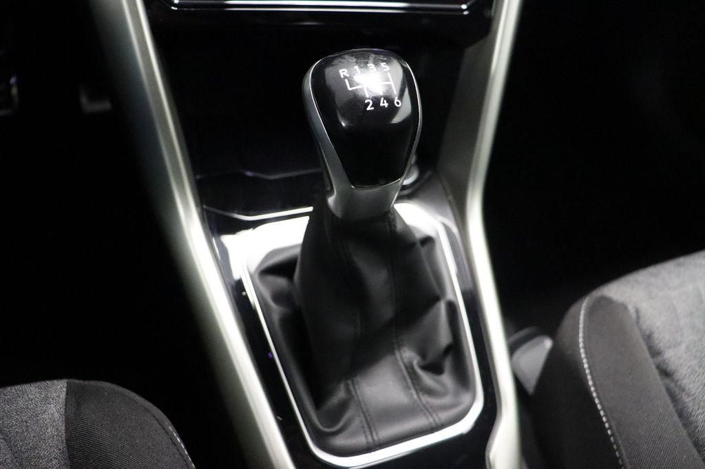 Volkswagen T-Roc 2024