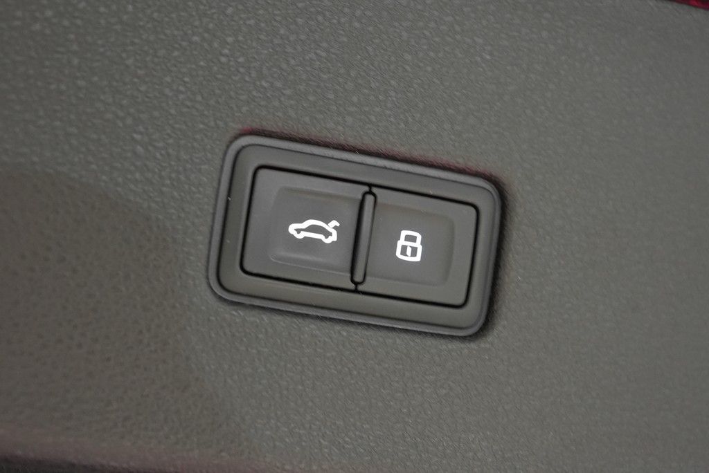 Audi SQ8 2022