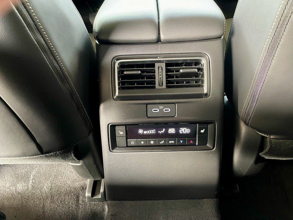 Mazda CX-80 2025