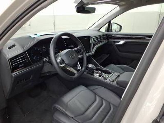 Volkswagen Touareg 2025