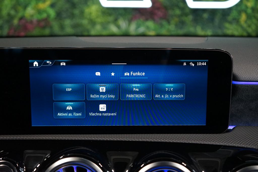 Mercedes-Benz A 200 2023