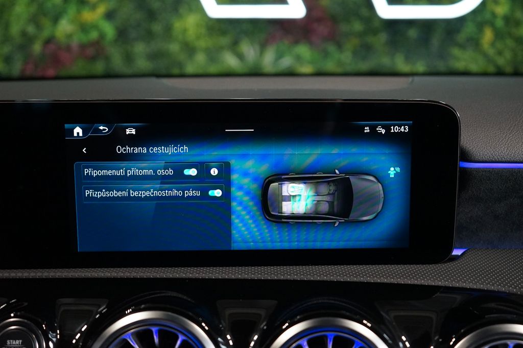 Mercedes-Benz A 200 2023