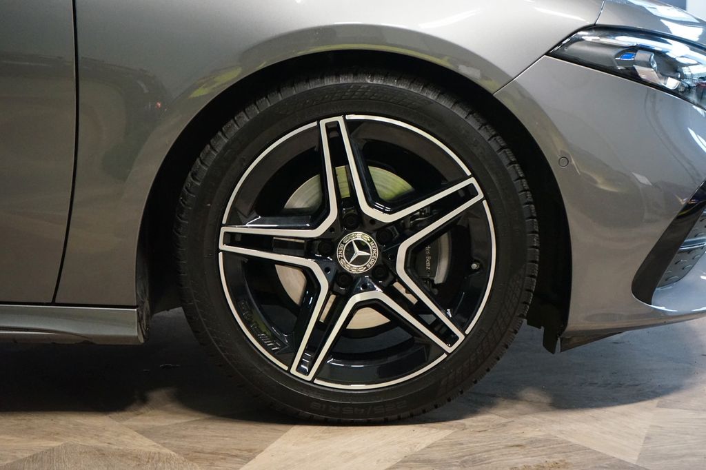 Mercedes-Benz A 200 2023