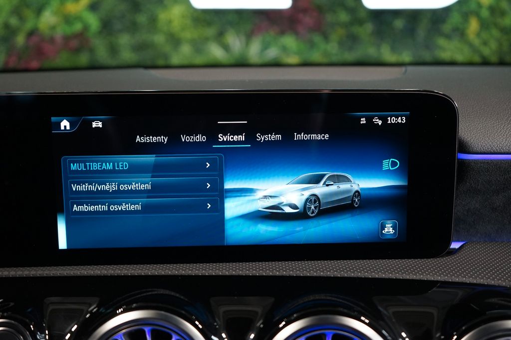 Mercedes-Benz A 200 2023