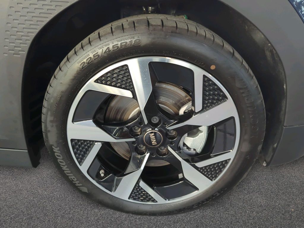 MINI John Cooper Works 2024